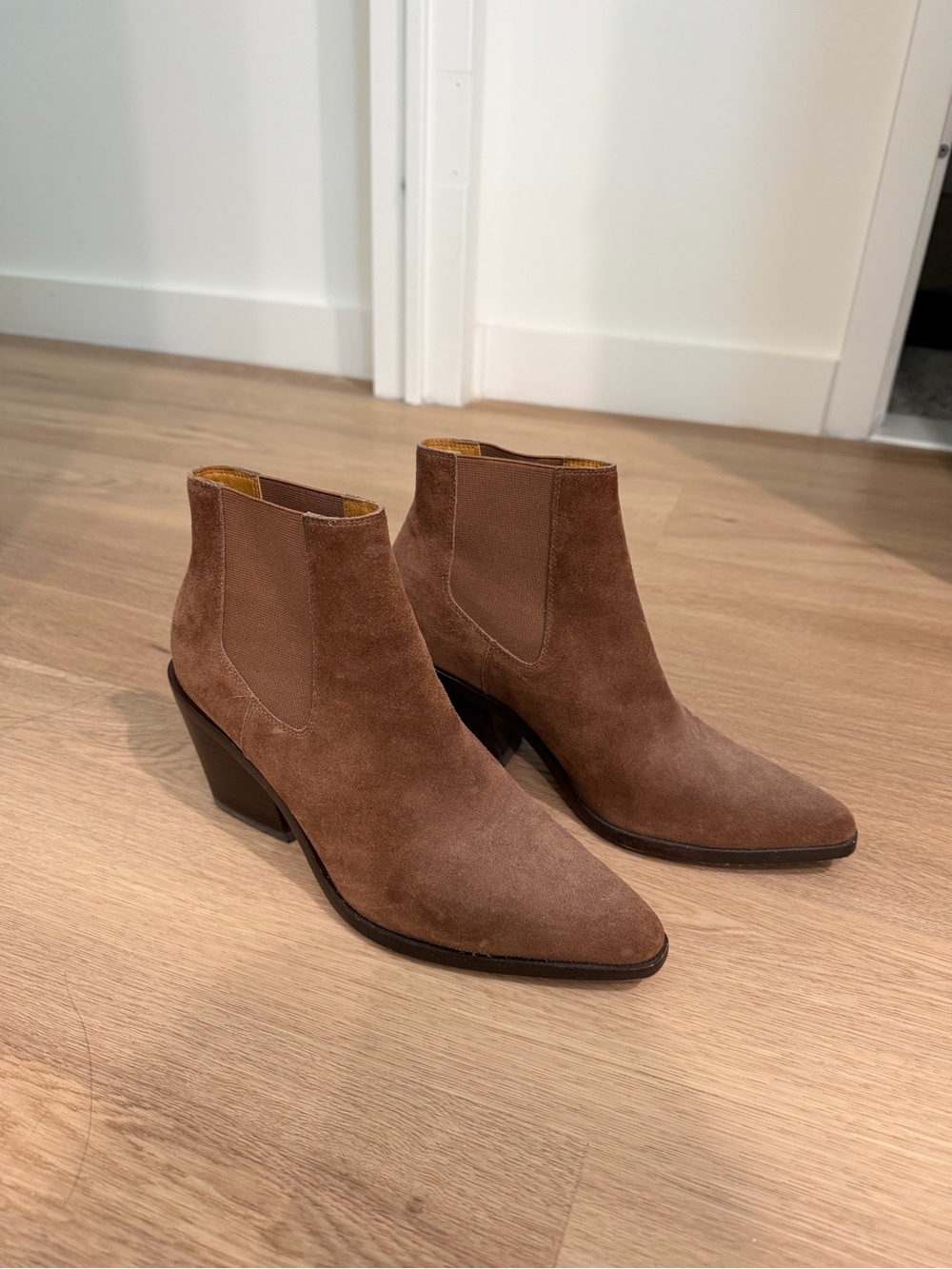 Rag & Bone Razor Chelsea Ankle Bootie in Praline (Brown) Suede